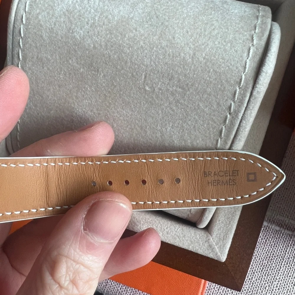 Brand new hermes heure H diamond watch rose gold - Picture 7 of 11